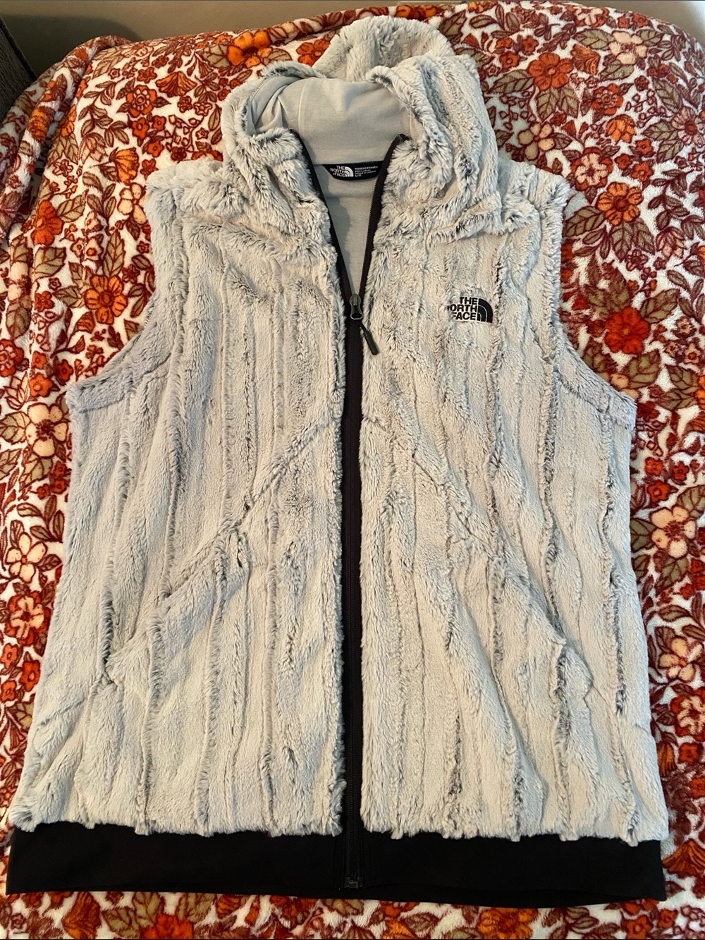 The North Face Women's Light Gray Plush Fleece Vest